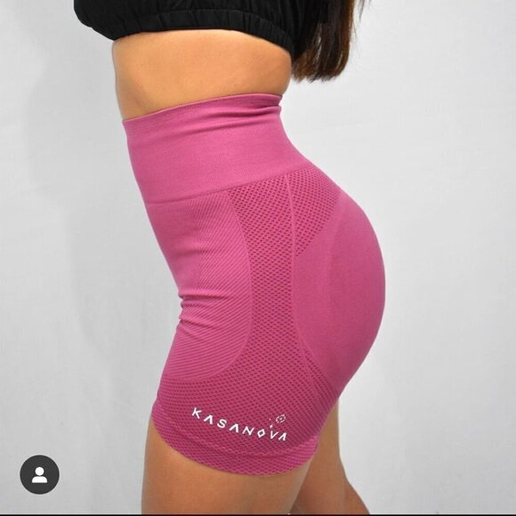 The Eos Shorts Scrunch Athletic Seamless Workout Active Shorts in Purple Plum - Picture 1 of 8